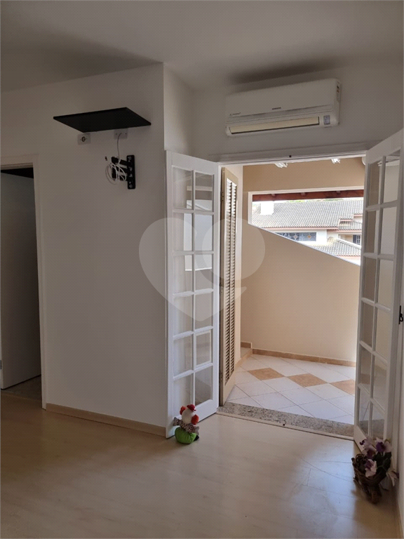 Casa de Condomínio para alugar com 3 quartos, 180m² - Foto 8