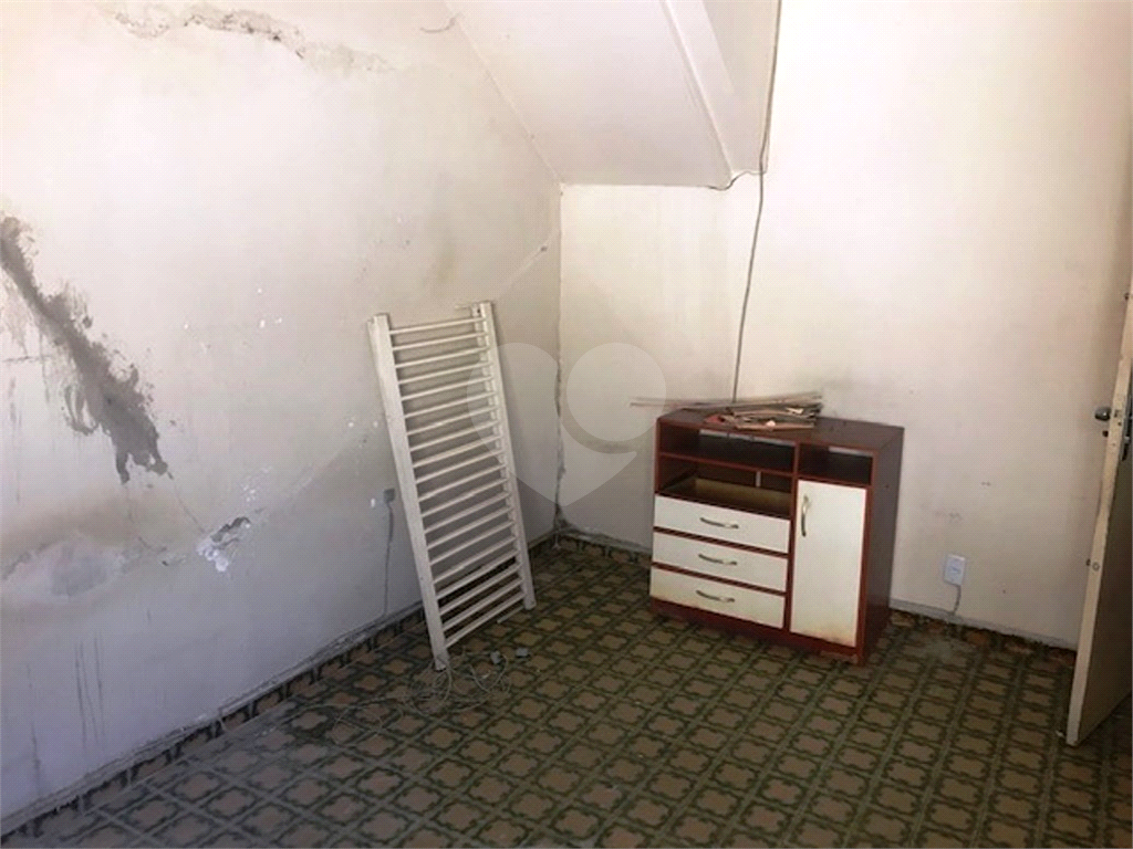 CASA em SANTA TERESINHA