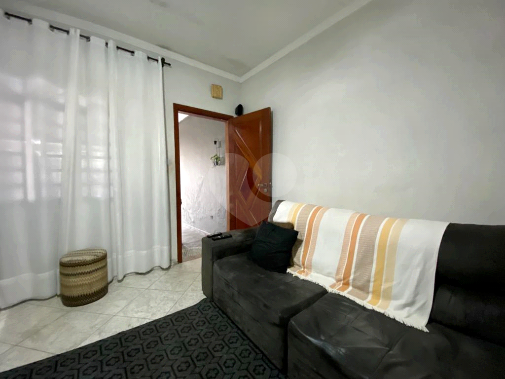 Sobrado à venda e aluguel com 2 quartos, 145m² - Foto 2