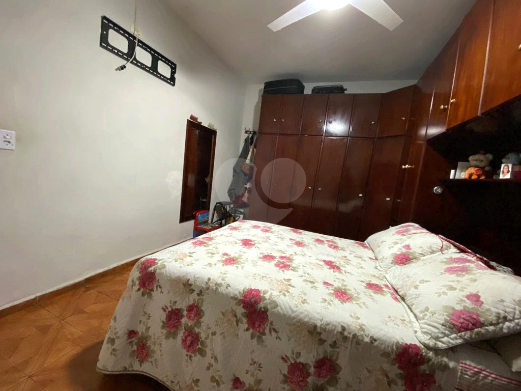 Sobrado à venda e aluguel com 2 quartos, 145m² - Foto 13