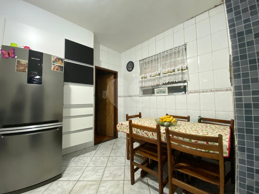 Sobrado à venda e aluguel com 2 quartos, 145m² - Foto 11