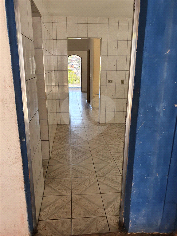 Casa à venda com 3 quartos, 250m² - Foto 13