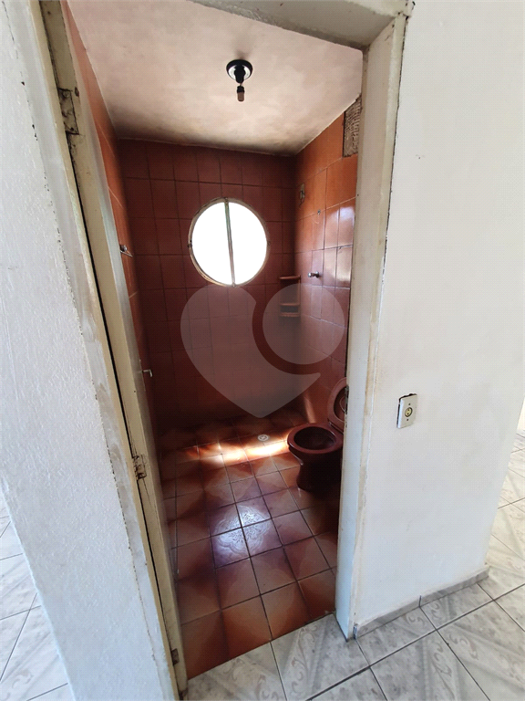 Casa à venda com 3 quartos, 250m² - Foto 14