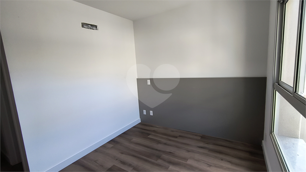 Apartamento Garden à Venda Village de France | 144m² | 2 Suítes | Ampla Varanda