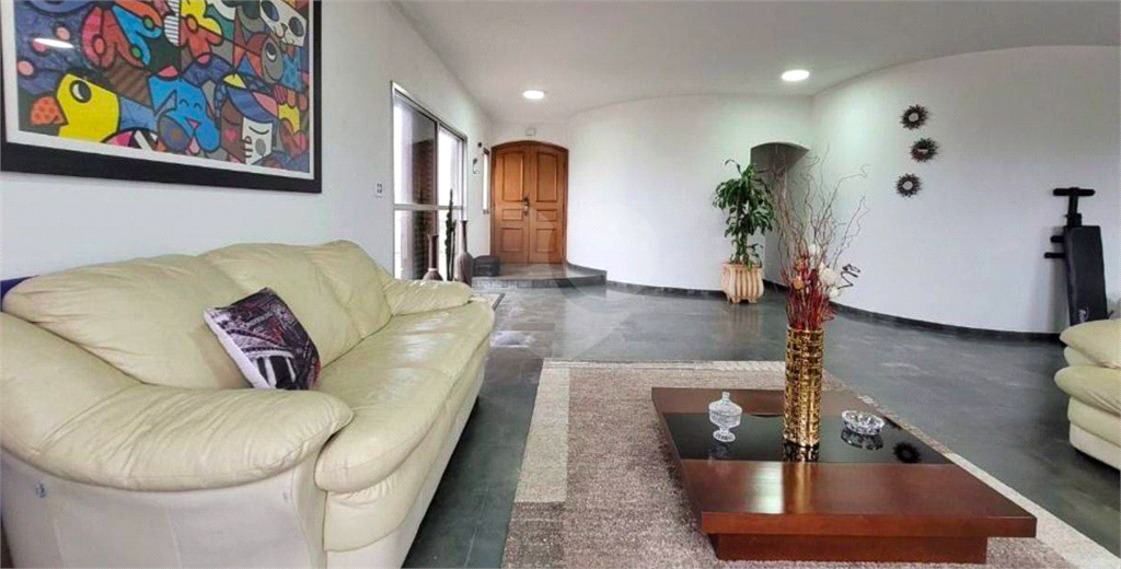 Apartamento à venda com 4 quartos, 268m² - Foto 5