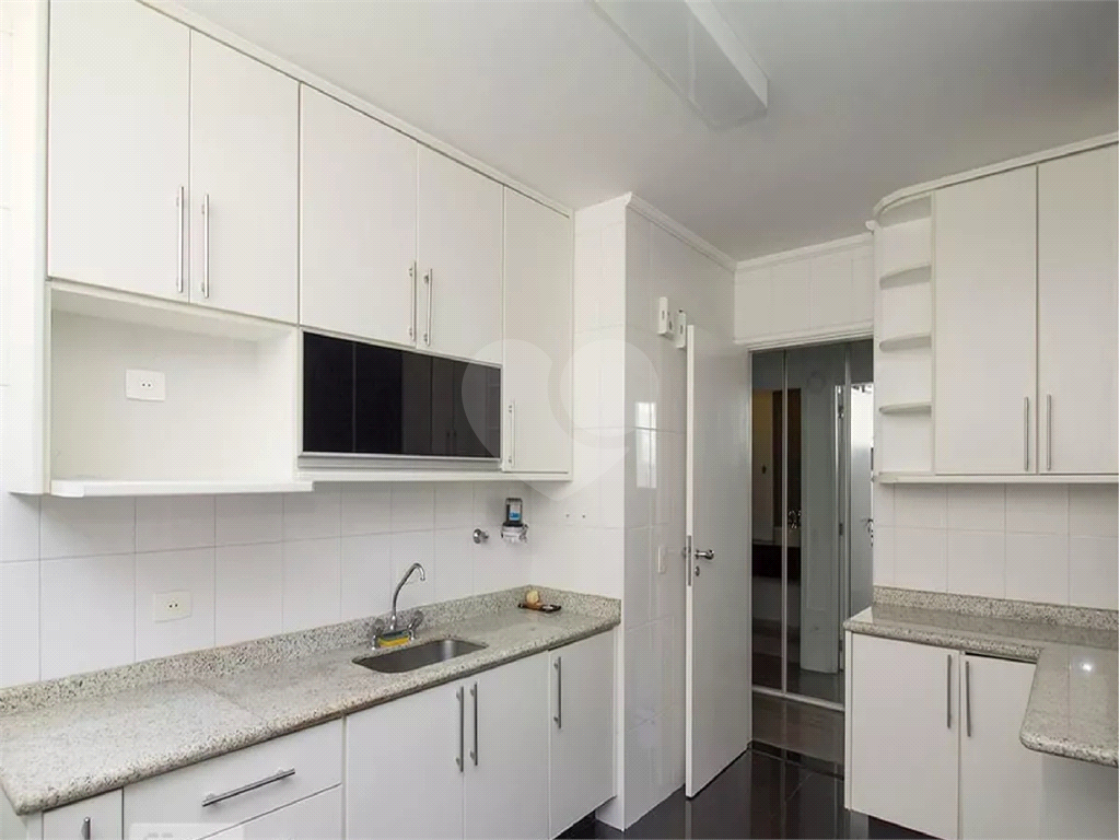 Apartamento de 131 m² em Perdizes