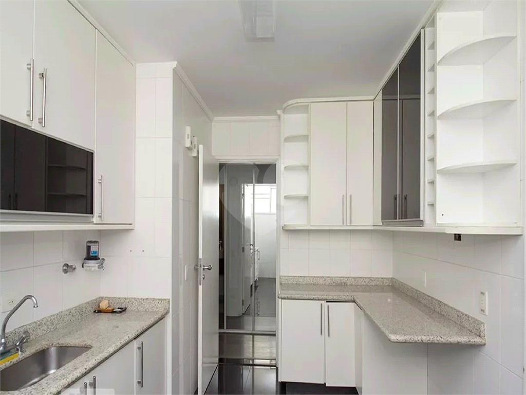 Apartamento de 131 m² em Perdizes
