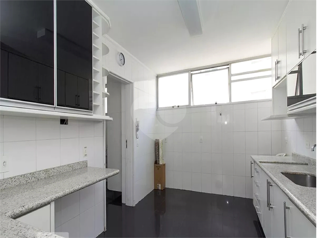 Apartamento de 131 m² em Perdizes