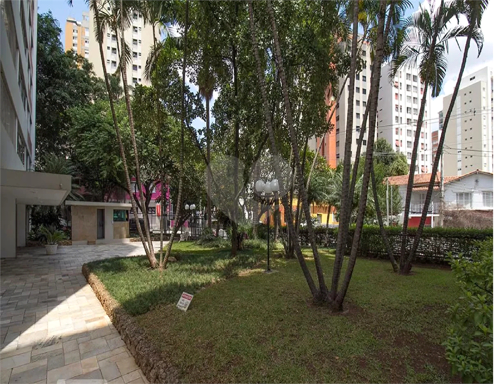 Apartamento de 131 m² em Perdizes