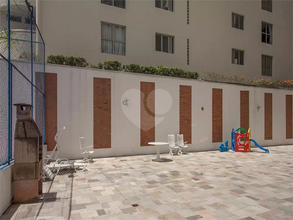 Apartamento de 131 m² em Perdizes