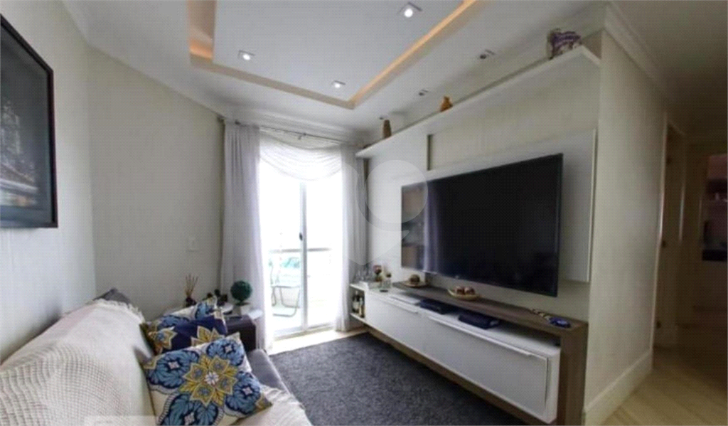 APARTAMENTO em VILA ENDRES