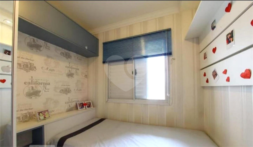 APARTAMENTO em VILA ENDRES