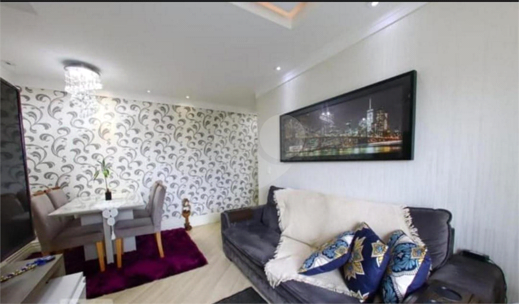 APARTAMENTO em VILA ENDRES