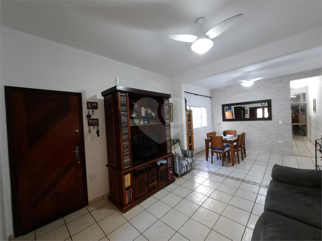 Casa à venda com 3 quartos, 180m² - Foto 6