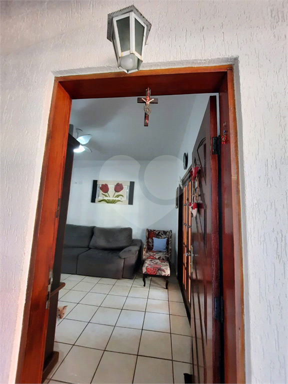 Casa à venda com 3 quartos, 180m² - Foto 17