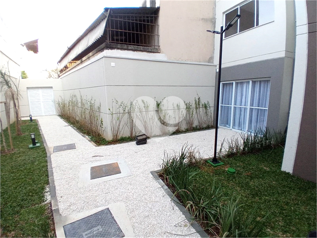 APARTAMENTO em TREMEMBÉ