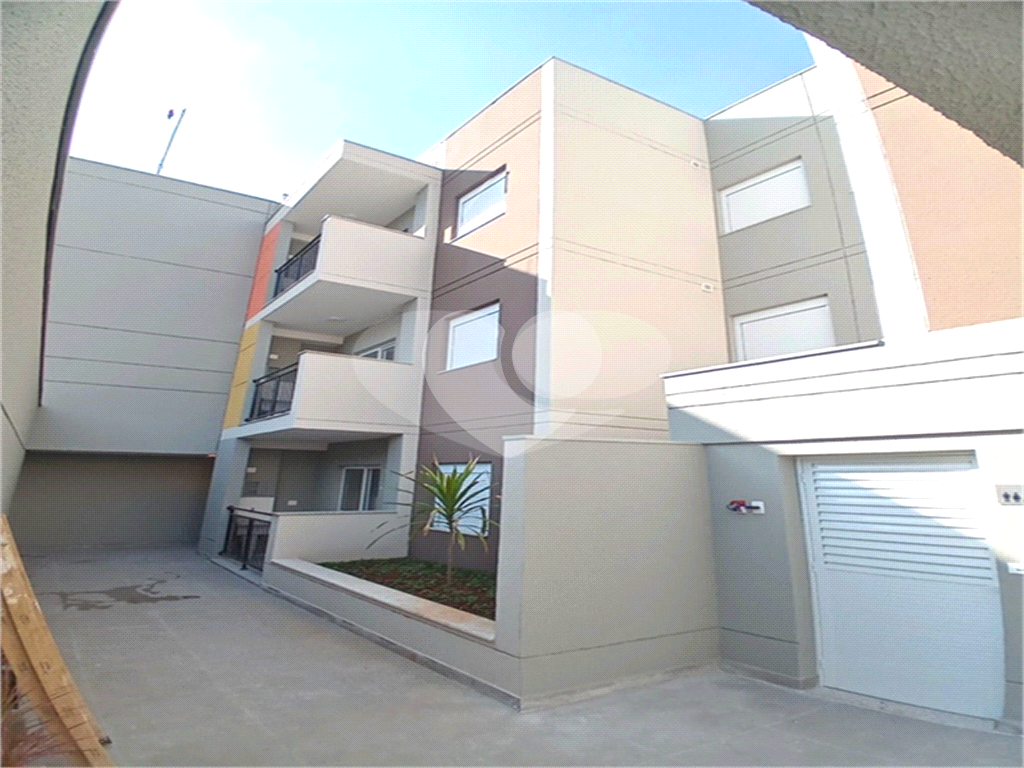 APARTAMENTO em TREMEMBÉ