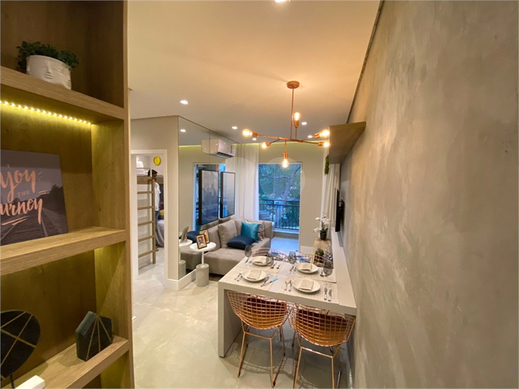 APARTAMENTO em TREMEMBÉ