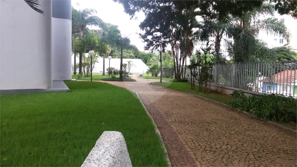 APARTAMENTO em IPIRANGA