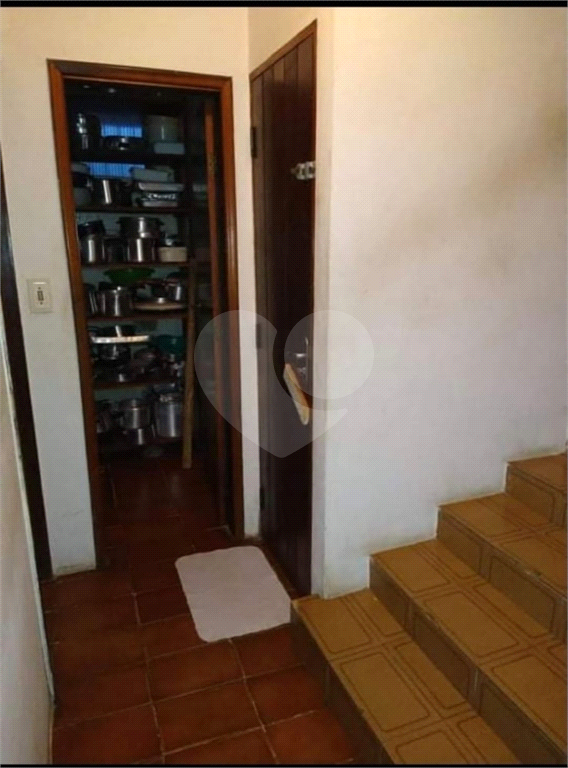 Chácara  a Venda com 3 quartos em Caieiras.