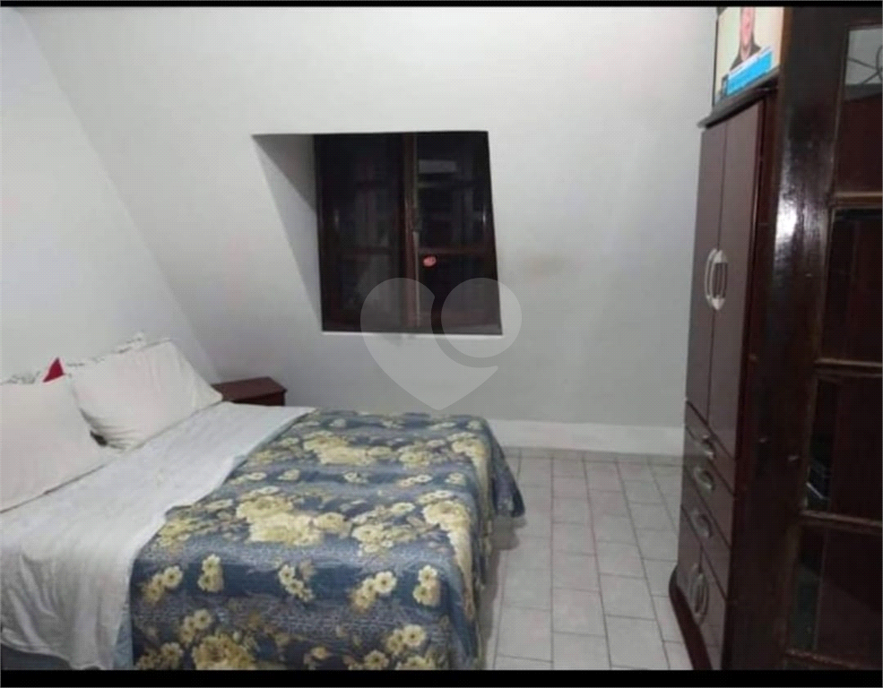 Chácara  a Venda com 3 quartos em Caieiras.