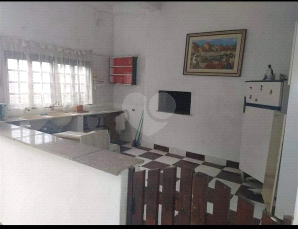 Chácara  a Venda com 3 quartos em Caieiras.