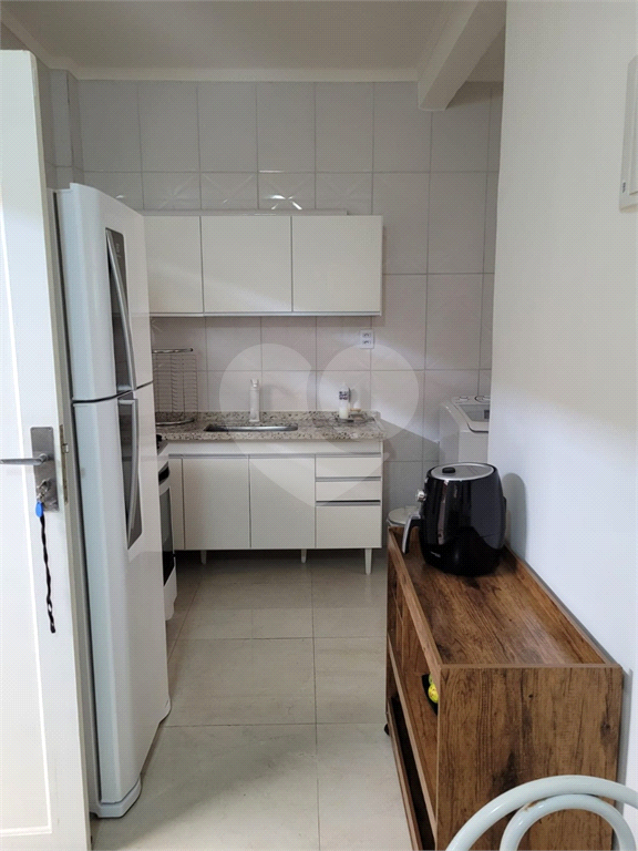 Apartamento á venda na Praia Grande - 1 dormitório na Vila Guilhermina