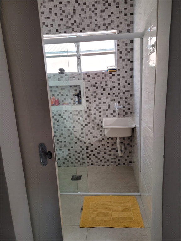 Apartamento á venda na Praia Grande - 1 dormitório na Vila Guilhermina
