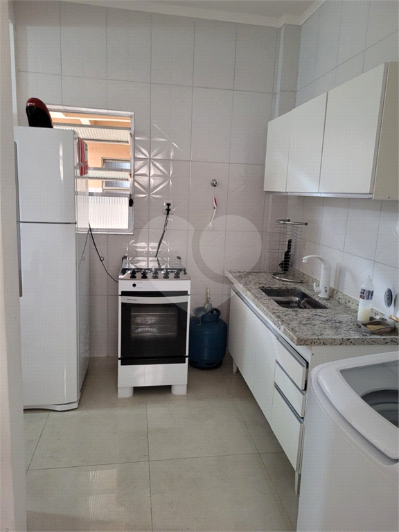 Apartamento á venda na Praia Grande - 1 dormitório na Vila Guilhermina