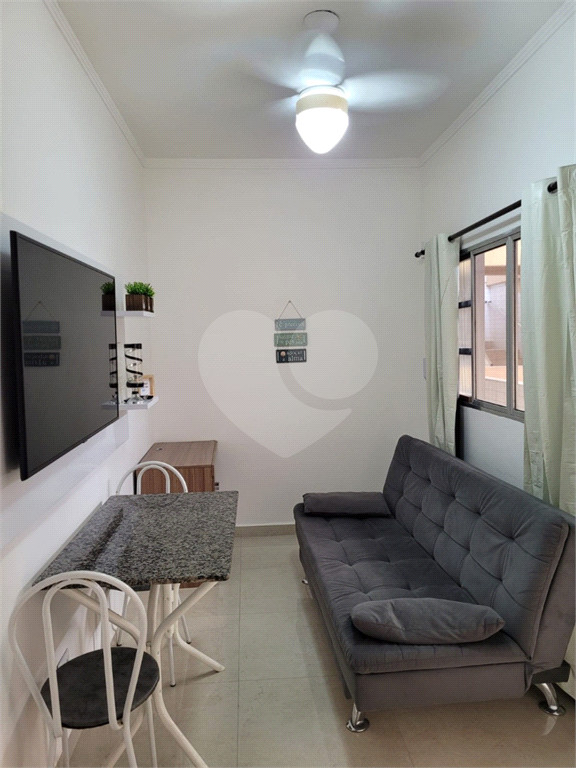 Apartamento á venda na Praia Grande - 1 dormitório na Vila Guilhermina