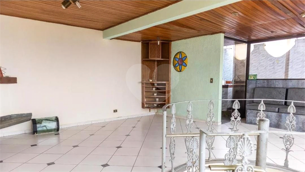 Apartamento à venda com 3 quartos, 250m² - Foto 11