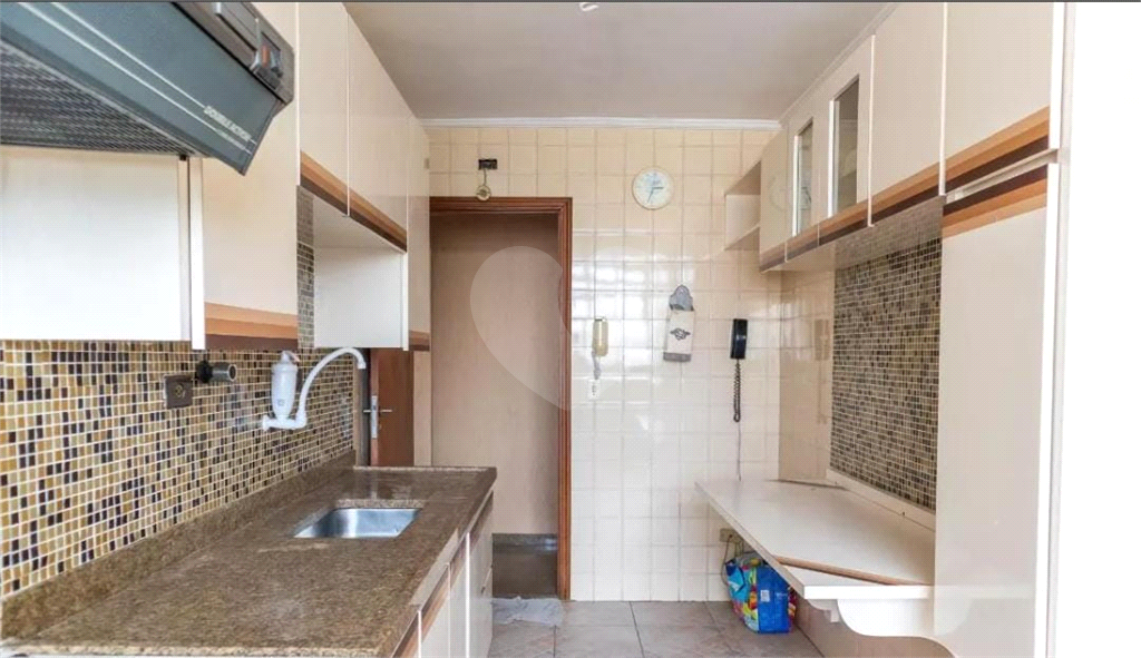 Apartamento à venda com 3 quartos, 250m² - Foto 7