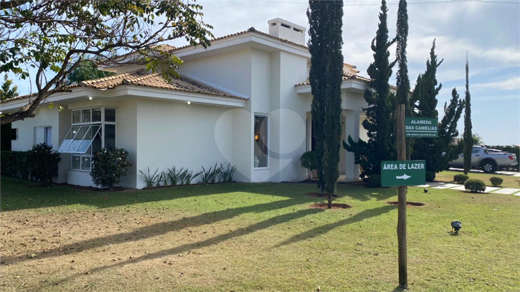 CONDOMÍNIO em RECANTO RIO VERDE