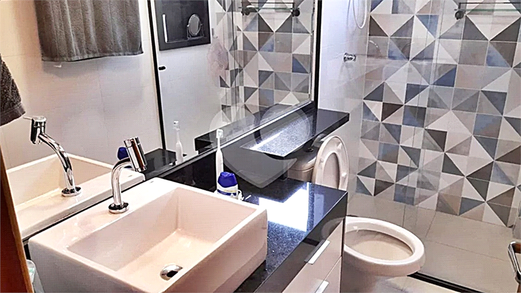 Sobrado à venda com 2 quartos, 213m² - Foto 10