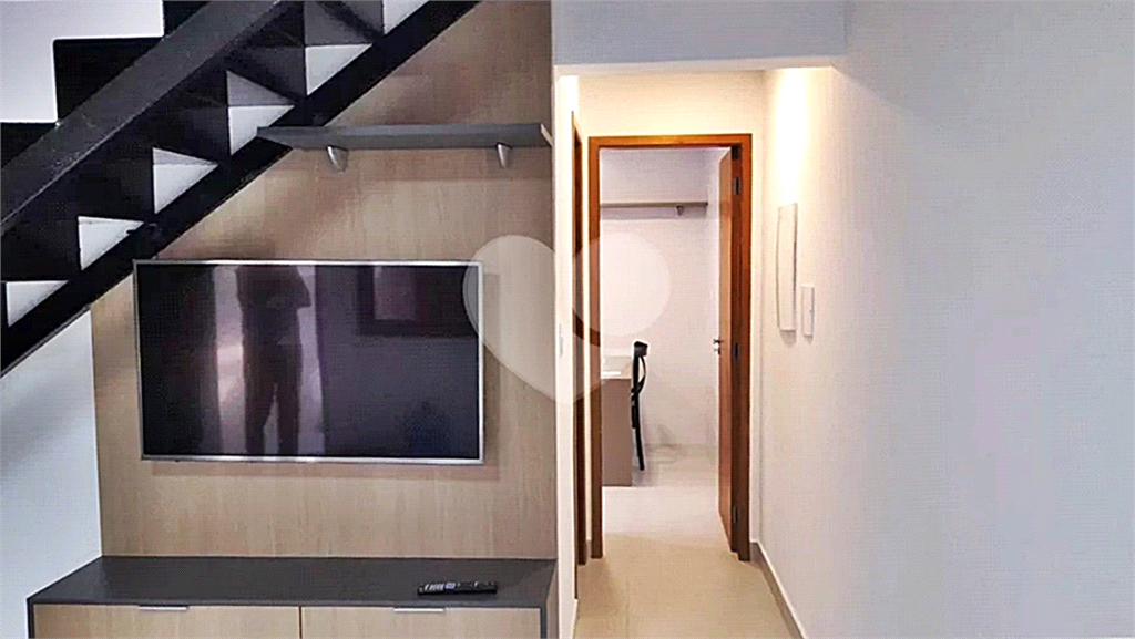 Sobrado à venda com 2 quartos, 213m² - Foto 5