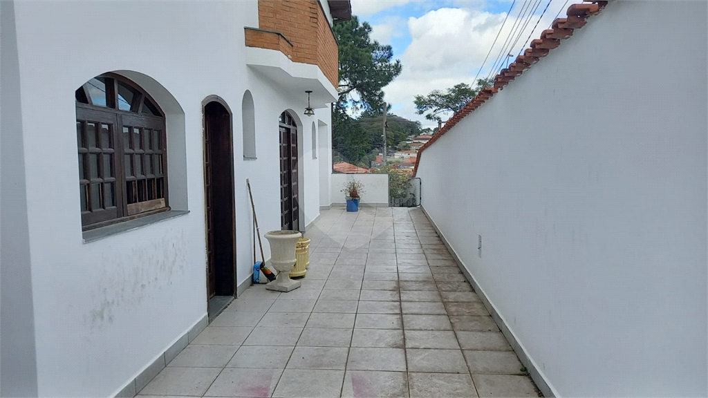 Sobrado a venda e locação 