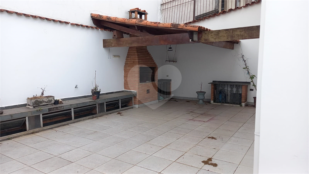 Sobrado a venda e locação 