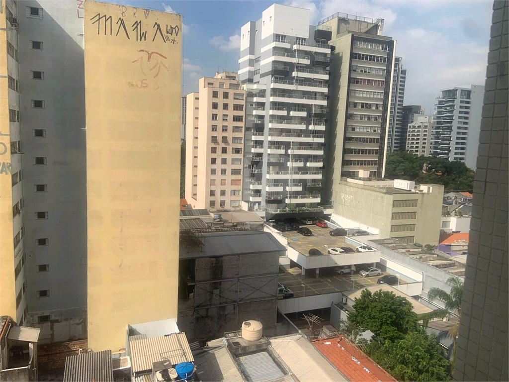 Apartamento em Pinheiros - 1 Dorm - 1 Suite 