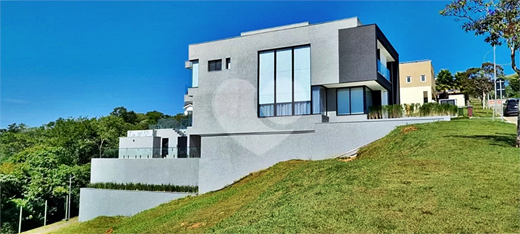 Casa de Condomínio à venda com 4 quartos, 472m² - Foto 2