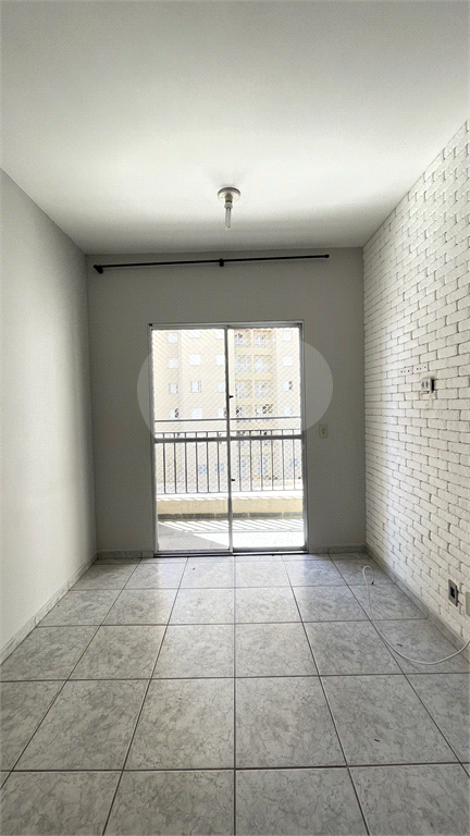 Apartamento à venda com 2 quartos, 76m² - Foto 1