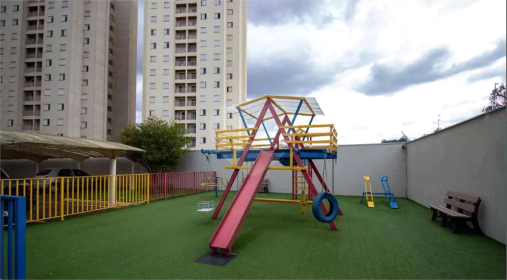 Apartamento à venda com 2 quartos, 76m² - Foto 13