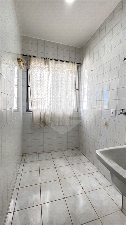 Apartamento à venda com 2 quartos, 76m² - Foto 4