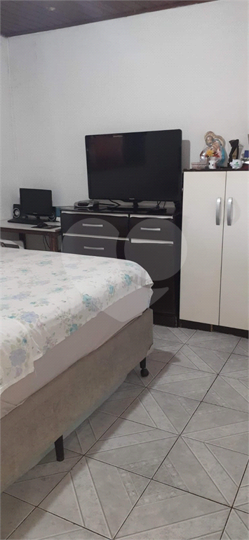 Casa à venda com 2 quartos, 141m² - Foto 2