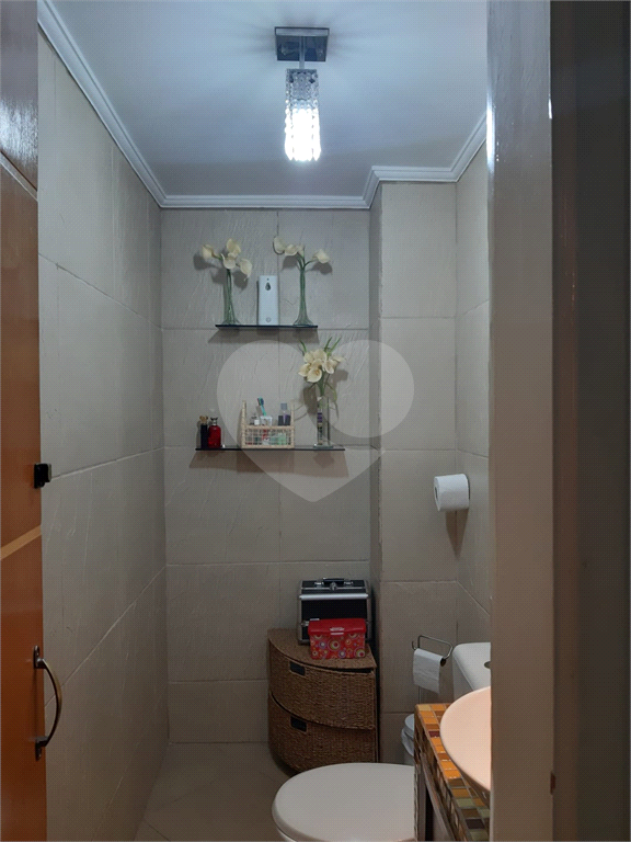 linda casa reformada em condomínio!!!