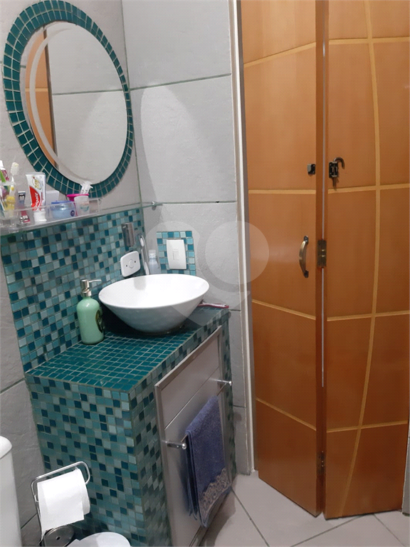 linda casa reformada em condomínio!!!