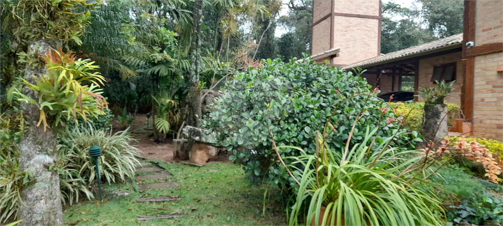 Casa de Condomínio à venda com 3 quartos, 250m² - Foto 8