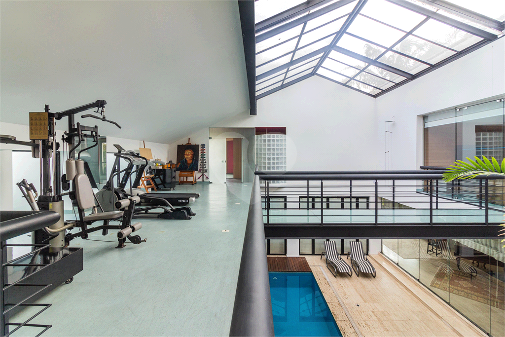 CASA À VENDA COM 4 QUARTOS, PISCINA AQUECIDA NO CITY BOAÇAVA.