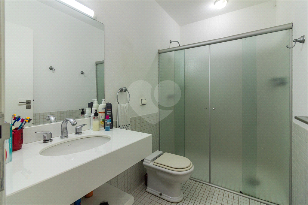 CASA À VENDA COM 4 QUARTOS, PISCINA AQUECIDA NO CITY BOAÇAVA.