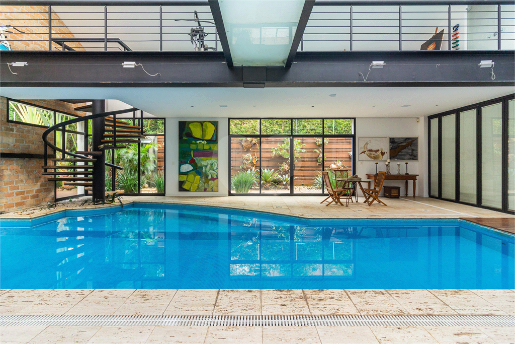 CASA Á VENDA COM 4 QUARTOS, PISCINA AQUECIDA, ESPAÇO GOURMET NO CITY BOAÇAVA.