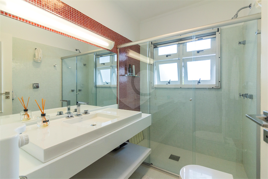 CASA Á VENDA COM 4 QUARTOS, PISCINA AQUECIDA, ESPAÇO GOURMET NO CITY BOAÇAVA.